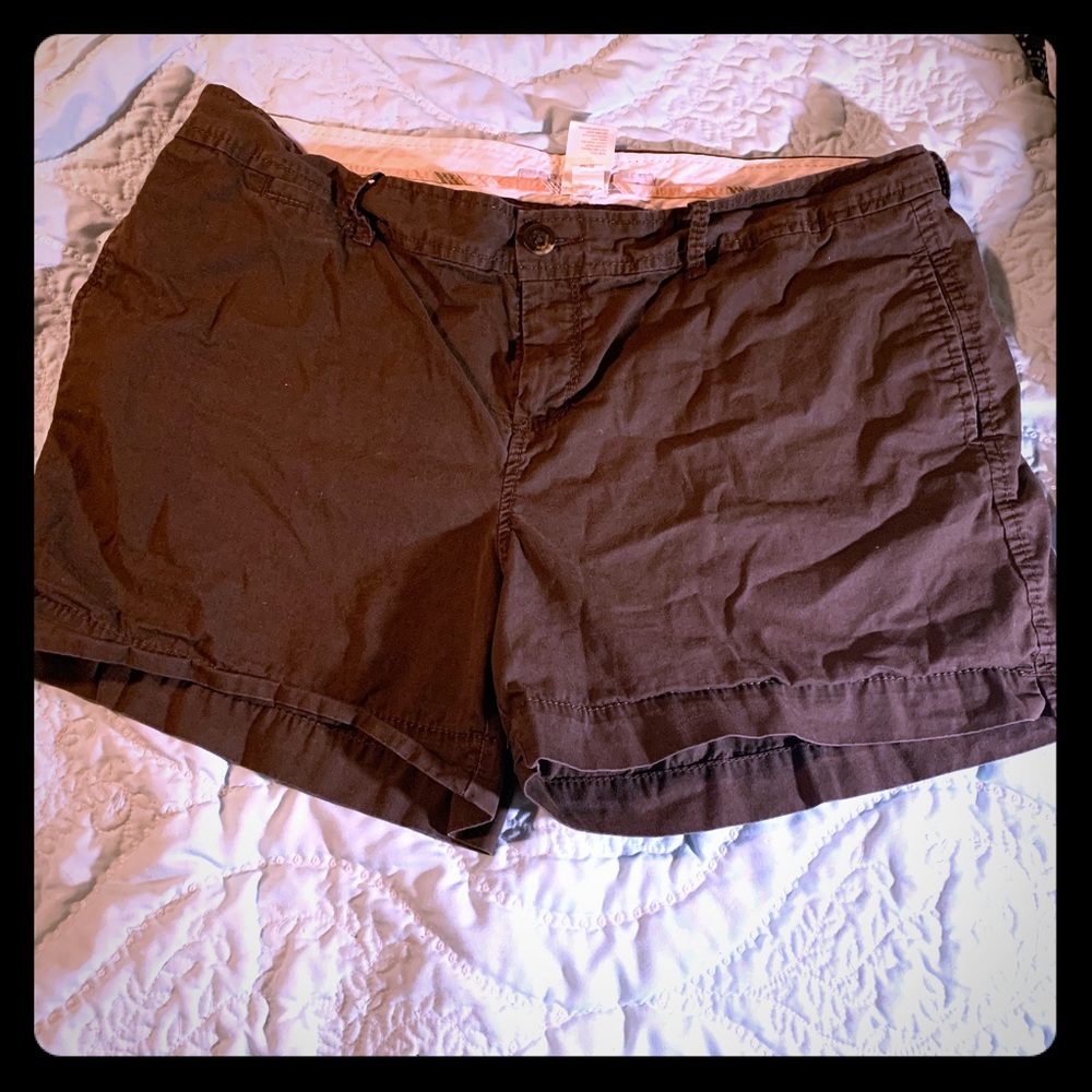 Old Navy Mid-Rise Shorts- Size 14